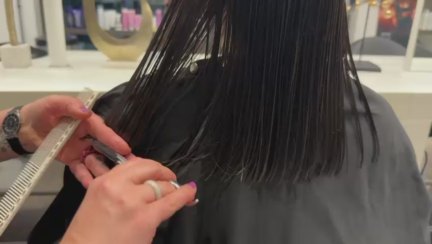 Cutting hair in HauptSache